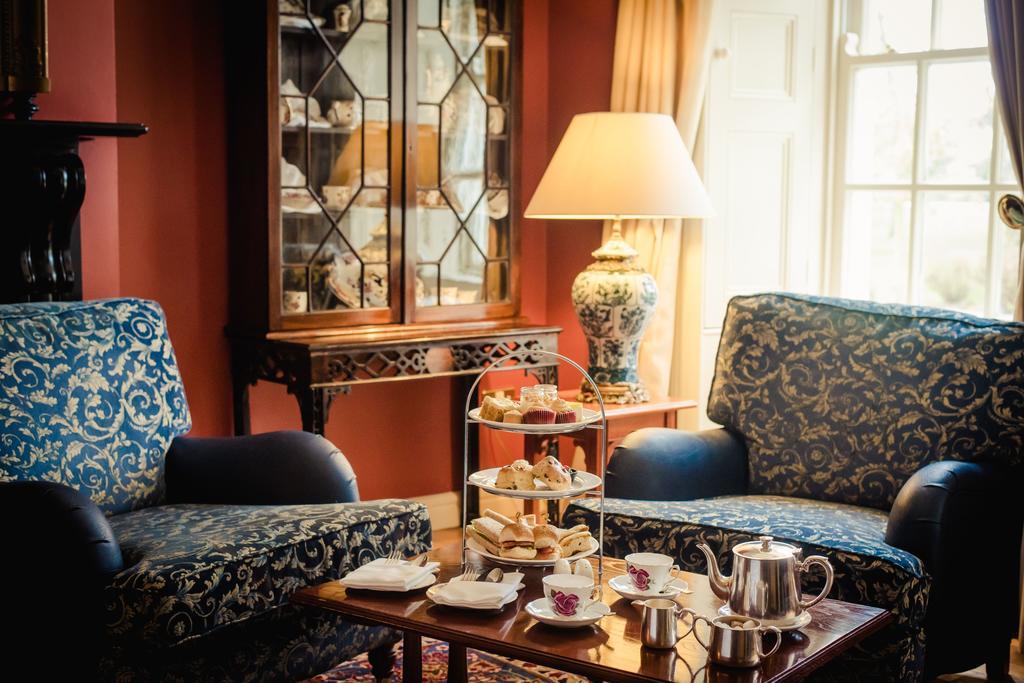סוורדס Roganstown Hotel & Country Club מראה חיצוני תמונה